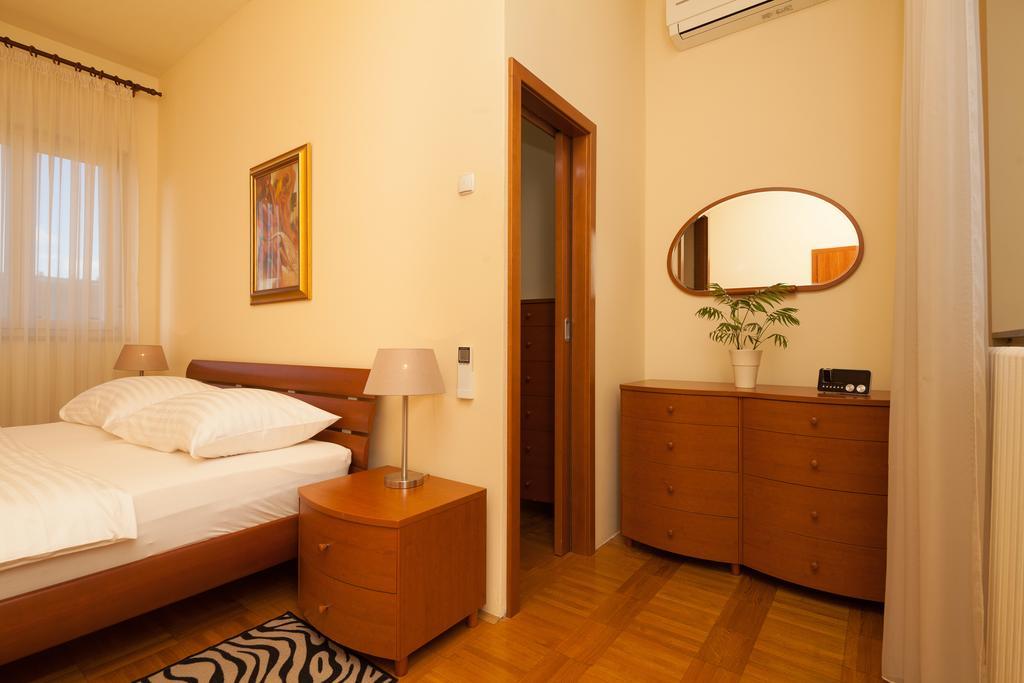 Apartment Niki Задар Екстер'єр фото
